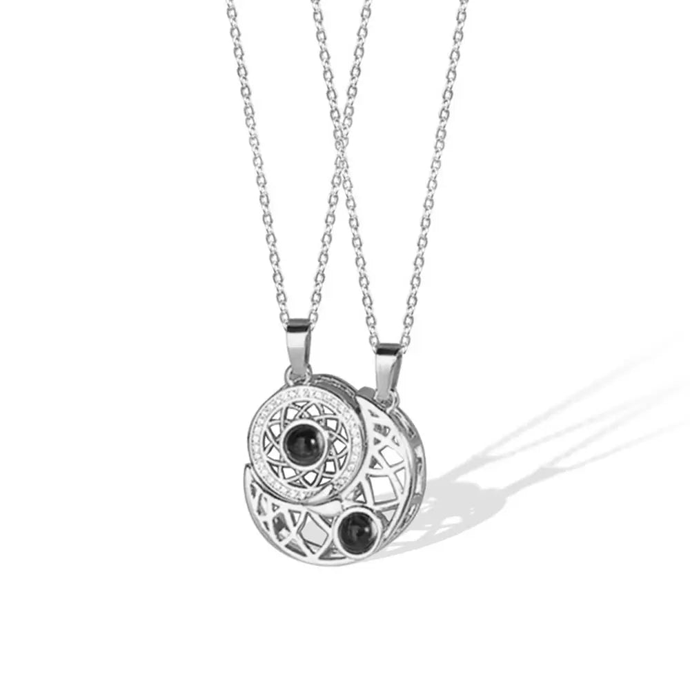 Amor Infinito™ Collar Sol y Luna
