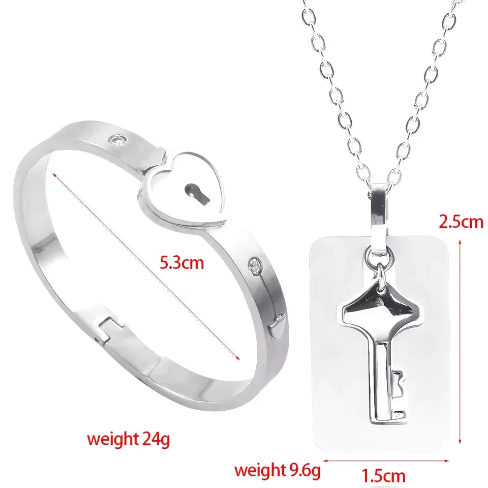 LockedLove™ | Pulsera y Collar con llave